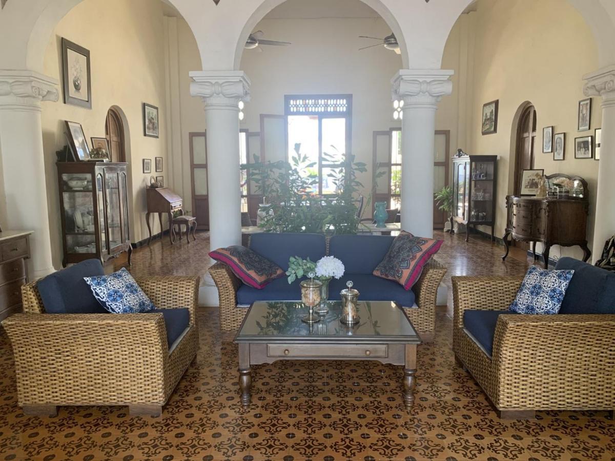 Casa Bustamante Boutique Hotel 4*